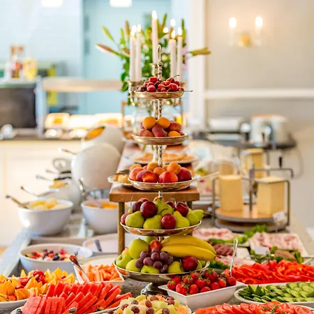 Western Hebron Hotel