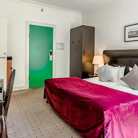 Western Hebron Hotel