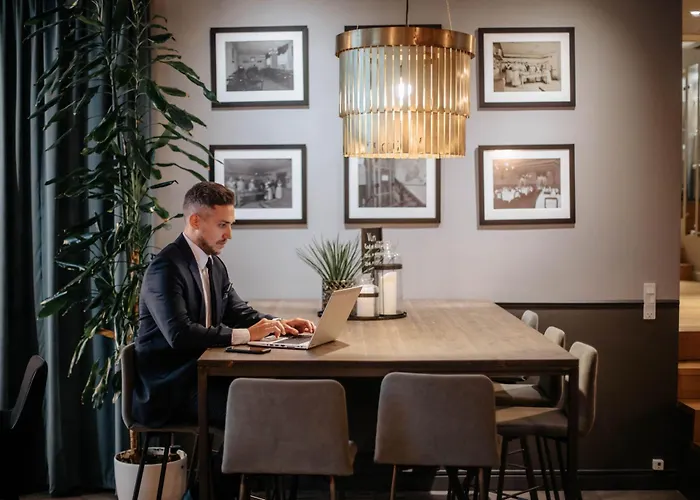 베스트 웨스턴 헤브론 호텔 3*