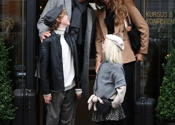 Western Hebron מלון 3*