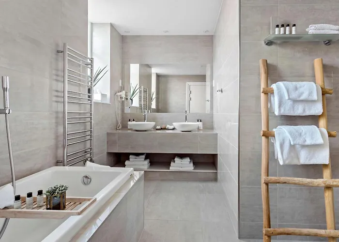 מלון Western Hebron