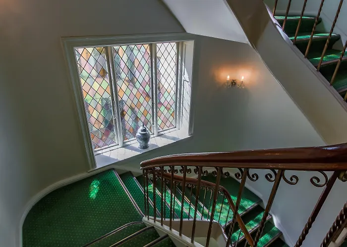 베스트 웨스턴 헤브론 호텔