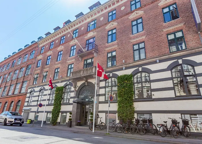 베스트 웨스턴 헤브론 호텔